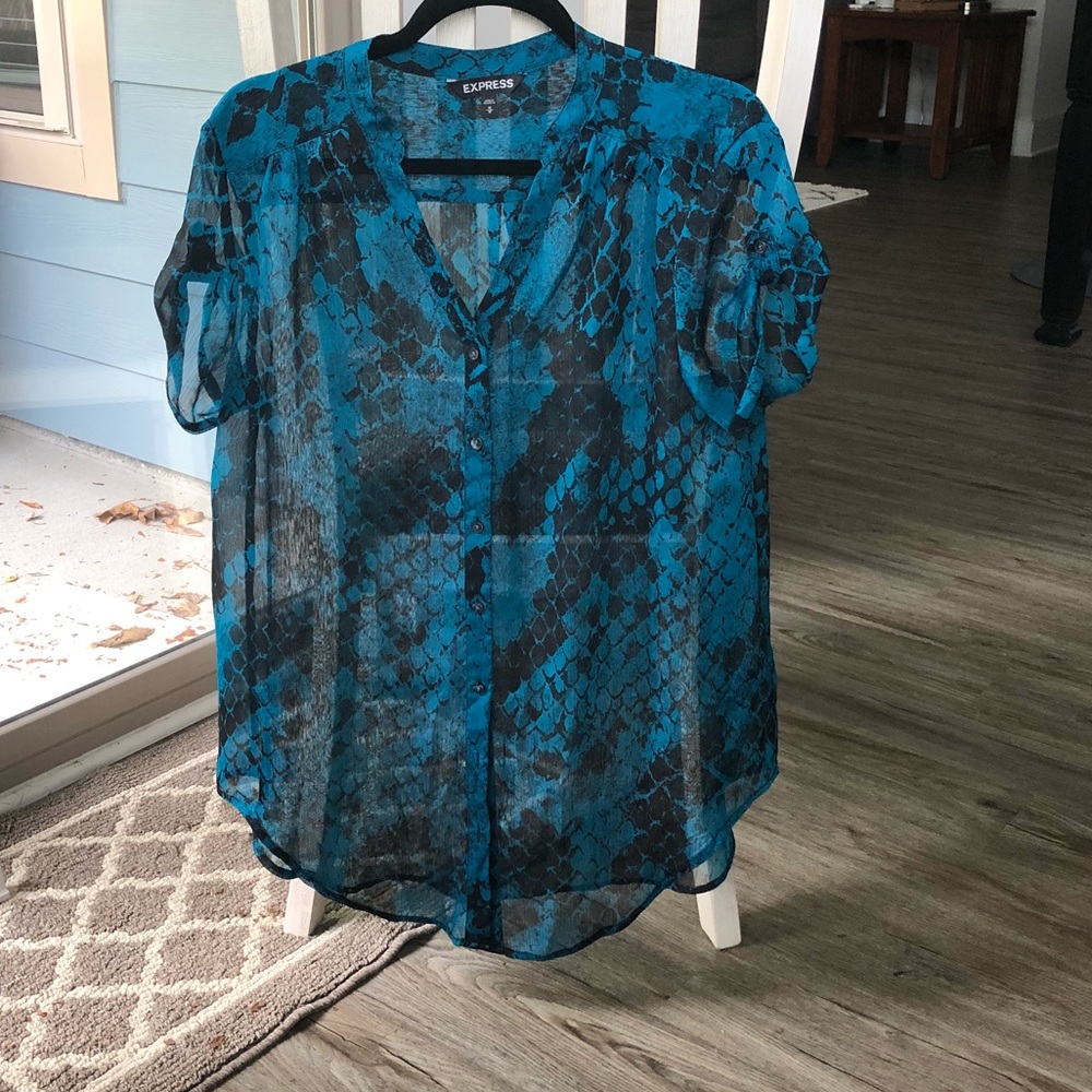 Express Turquoise snake print 🐍 blouse